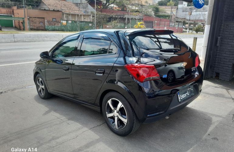 Chevrolet Onix 1.4 MPFi LTZ 8v - Foto #8