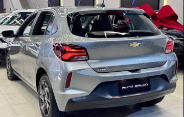 Chevrolet Onix 1.0 LT - Foto #6