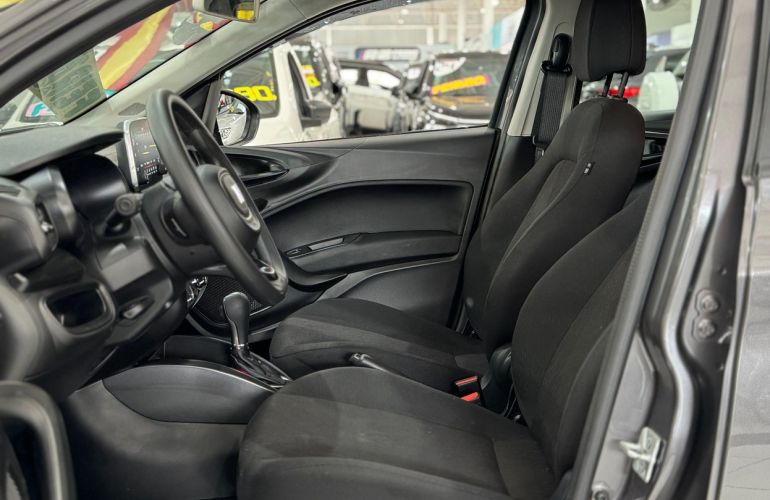 Fiat Cronos 1.3 Firefly Drive Gsr - Foto #6