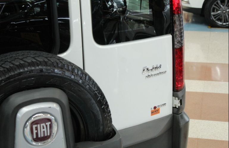 Fiat Doblo 1.8 MPi Adventure 16v - Foto #5
