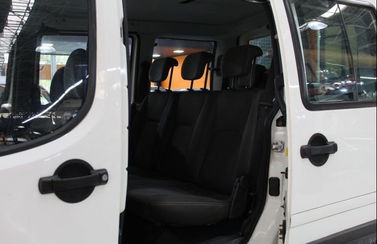 Fiat Doblo 1.8 MPi Adventure 16v - Foto #8