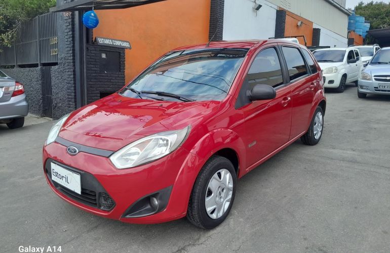 Ford Fiesta 1.6 MPi Hatch 8v - Foto #1
