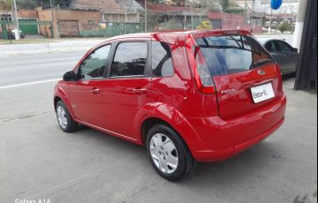Ford Fiesta 1.6 MPi Hatch 8v - Foto #6