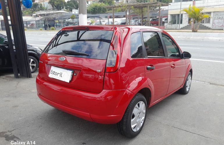 Ford Fiesta 1.6 MPi Hatch 8v - Foto #10