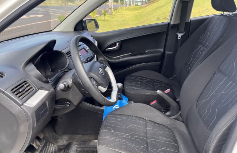 Kia Picanto EX 1.1 - Foto #9