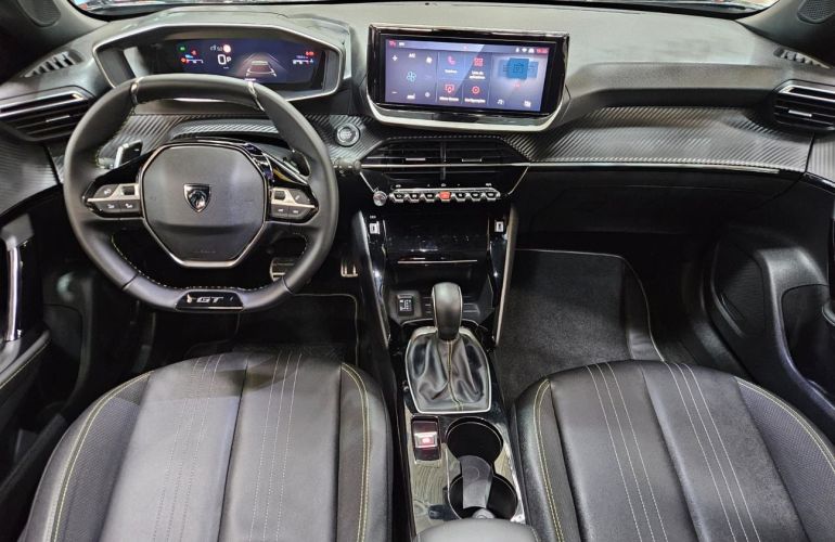 Peugeot 2008 1.0 Turbo 200 Gt - Foto #2