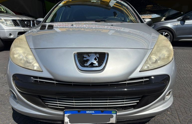 Peugeot 207 1.4 Xr Passion Sport 8v - Foto #3