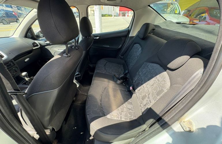 Peugeot 207 1.4 Xr Passion Sport 8v - Foto #8