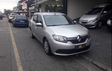 Renault Sandero 1.0 Expression 16v - Foto #3