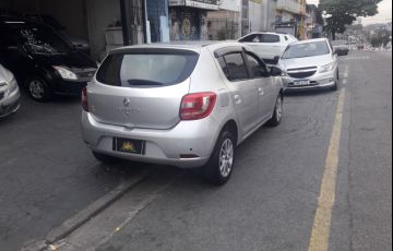 Renault Sandero 1.0 Expression 16v - Foto #10