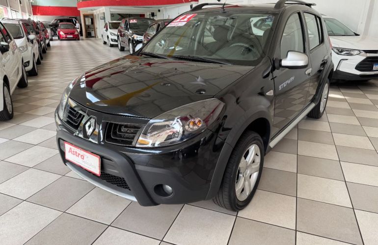 Renault Sandero Stepway 1.6 16V (Flex) - Foto #8