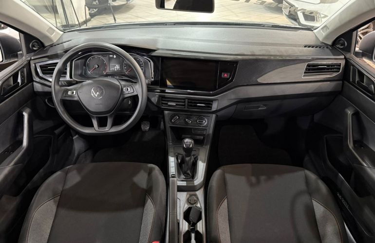 Volkswagen Polo 1.0 MPi Track - Foto #7