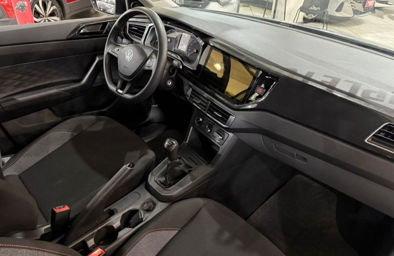 Volkswagen Polo 1.0 MPi Track - Foto #8