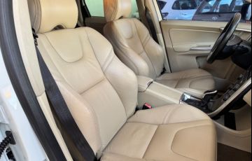 Volvo XC60 2.0 T5 Drive-E Dynamic - Foto #10
