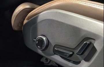 Volvo Xc60 2.0 T8 Recharge Ultimate Awd - Foto #7