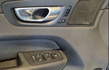 Volvo Xc60 2.0 T8 Recharge Ultimate Dark Awd - Foto #10