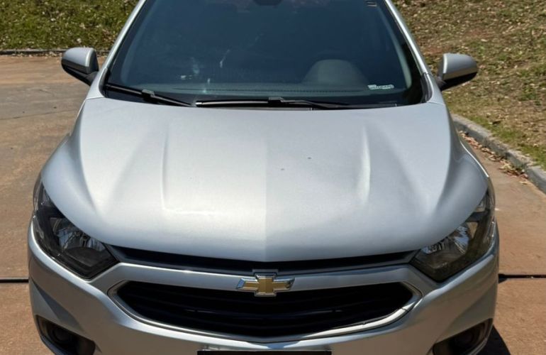 Chevrolet Onix 1.0 MPFi Joy 8v - Foto #1
