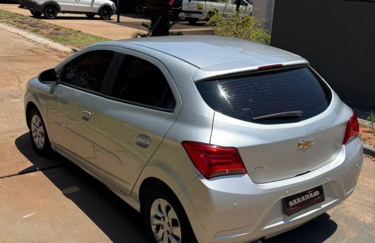 Chevrolet Onix 1.0 MPFi Joy 8v - Foto #8