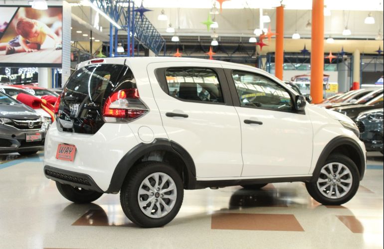 Fiat Mobi 1.0 8V Evo Like - Foto #2