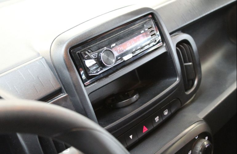 Fiat Mobi 1.0 8V Evo Like - Foto #8