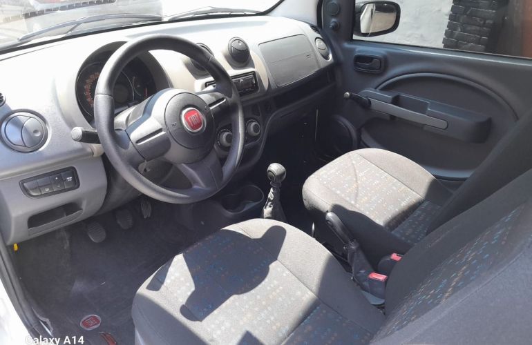 Fiat Uno 1.0 Evo Vivace 8v - Foto #4