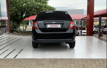 Ford Fiesta Sedan 1.6 (Flex) - Foto #6