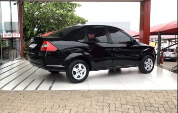 Ford Fiesta Sedan 1.6 (Flex) - Foto #4