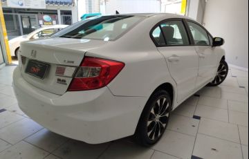 Honda Civic 2.0 LXR 16v - Foto #4