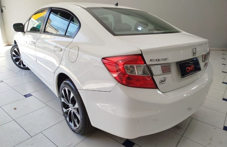 Honda Civic 2.0 LXR 16v - Foto #6