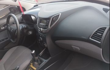 Hyundai HB20S 1.6 Comfort Plus - Foto #9