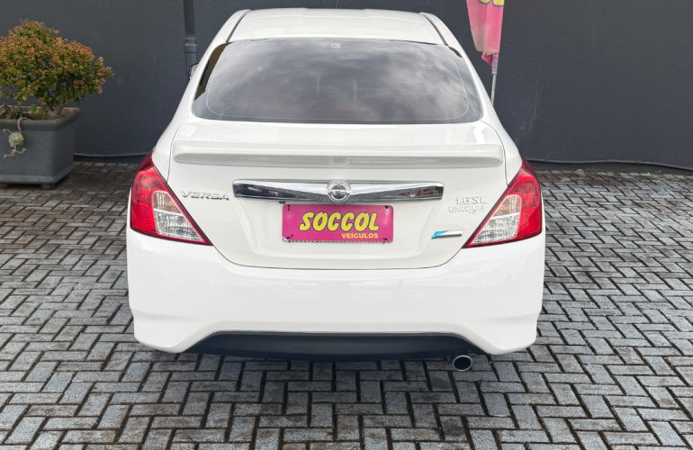 Nissan Versa 1.6 16V Unique CVT (Flex) - Foto #10