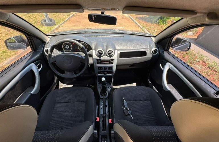 Renault Sandero 1.6 Stepway 16v - Foto #10