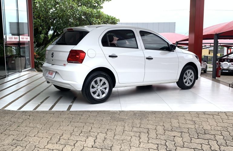 Volkswagen Gol 1.0 - Foto #4