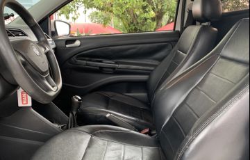 Volkswagen Saveiro Robust 1.6 MSI CS (Flex) - Foto #5