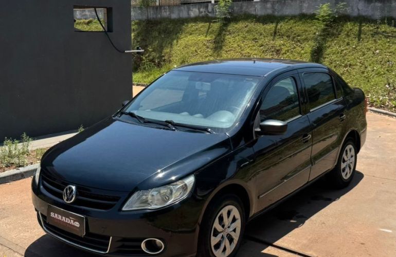 Volkswagen Voyage 1.6 Mi 8v - Foto #2