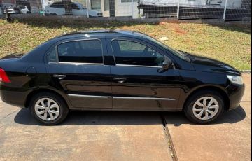 Volkswagen Voyage 1.6 Mi 8v - Foto #4