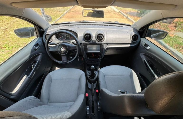 Volkswagen Voyage 1.6 Mi 8v - Foto #10