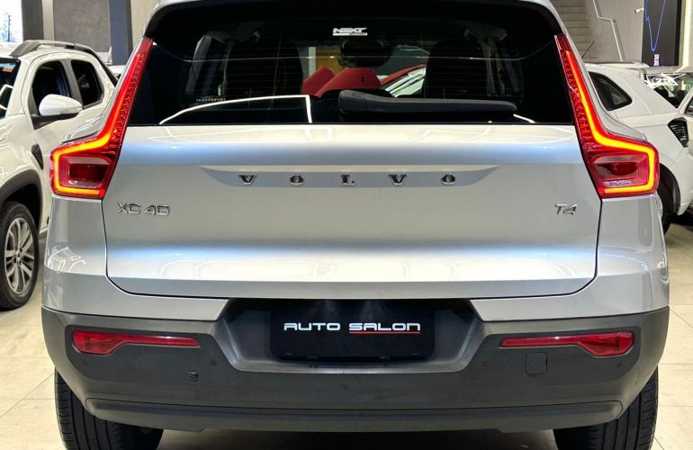 Volvo XC40 2.0 T4 - Foto #5