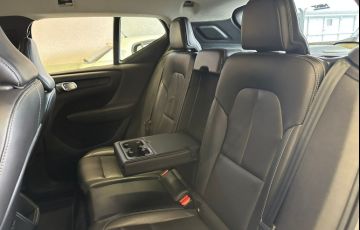 Volvo XC40 2.0 T4 - Foto #10