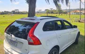 Volvo XC60 2.0 T5 Drive-E R-Design - Foto #3