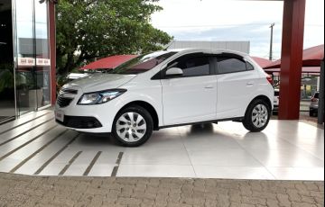Chevrolet Onix 1.4 LT SPE/4 - Foto #4