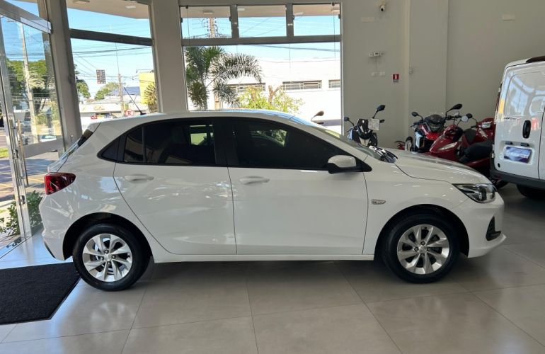 Chevrolet Onix 1.0 Turbo LT - Foto #7