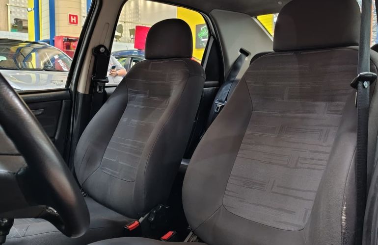 Chevrolet Prisma 1.4 MPFi Maxx 8v - Foto #6