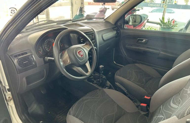 Fiat Strada Hard Working 1.4 (Flex) - Foto #9