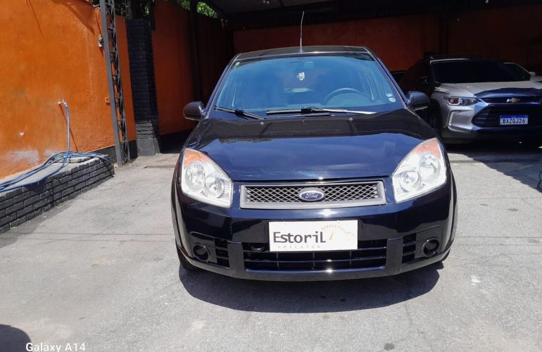 Ford Fiesta 1.0 MPi Hatch 8v - Foto #3