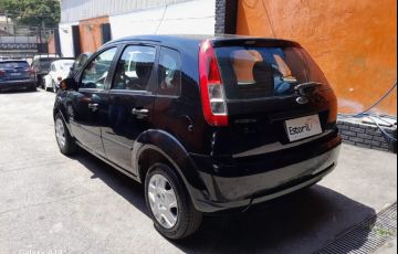 Ford Fiesta 1.0 MPi Hatch 8v - Foto #4