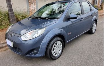 Ford Fiesta Sedan 1.6 Rocam (Flex)
