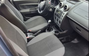 Ford Fiesta Sedan 1.6 Rocam (Flex) - Foto #6