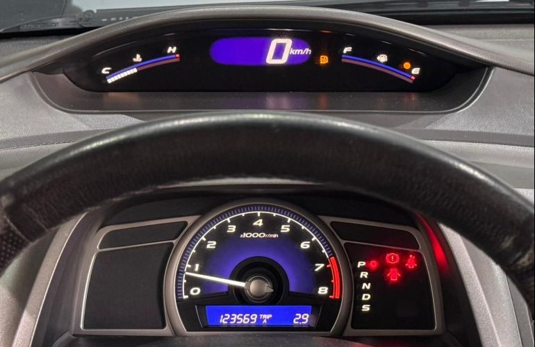 Honda Civic 1.8 Lxl 16v - Foto #5