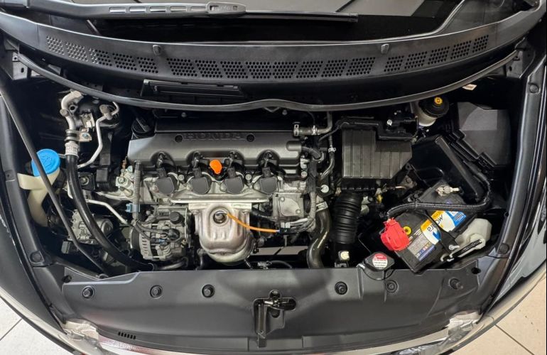 Honda Civic 1.8 Lxl 16v - Foto #8